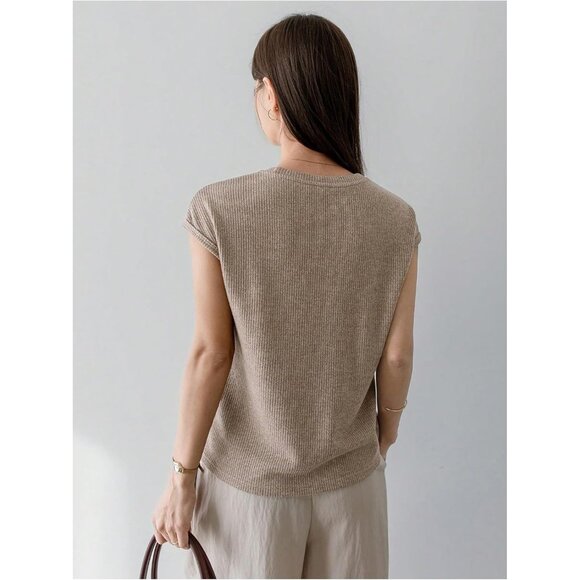 Women's Sweater Knit Casual Pullover Short Sleeve Crew Neck Light Brown - Picture 3 of 5